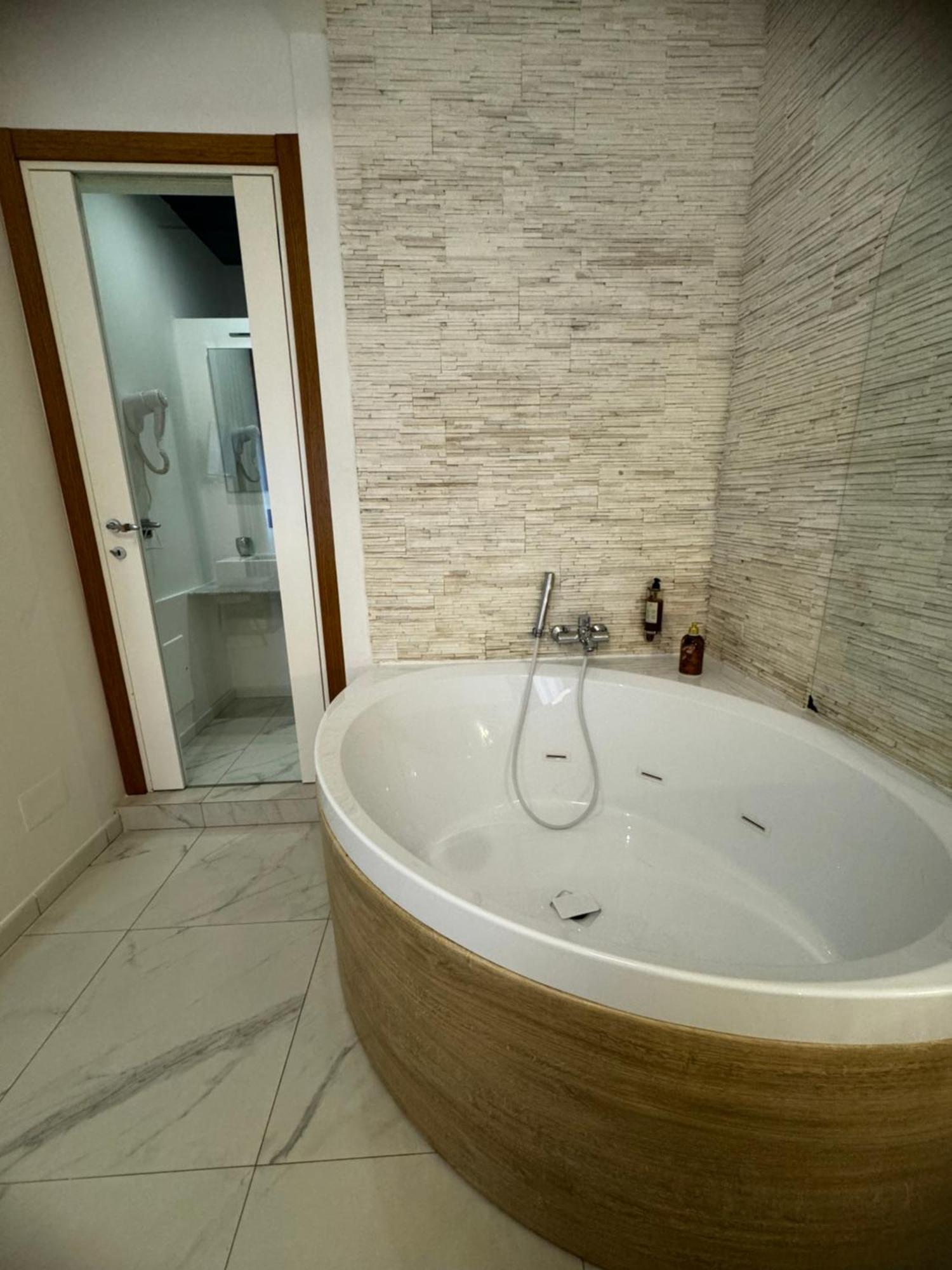 Cagliari Love Suite 外观 照片